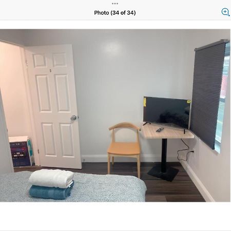 Stylist Bedroom Central Of Baltimore Zewnętrze zdjęcie
